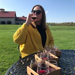 Meet your Posher, Lauren